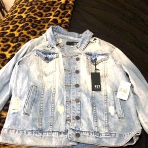 Kut from the Kloth Emma Boyfriend denim jacket
